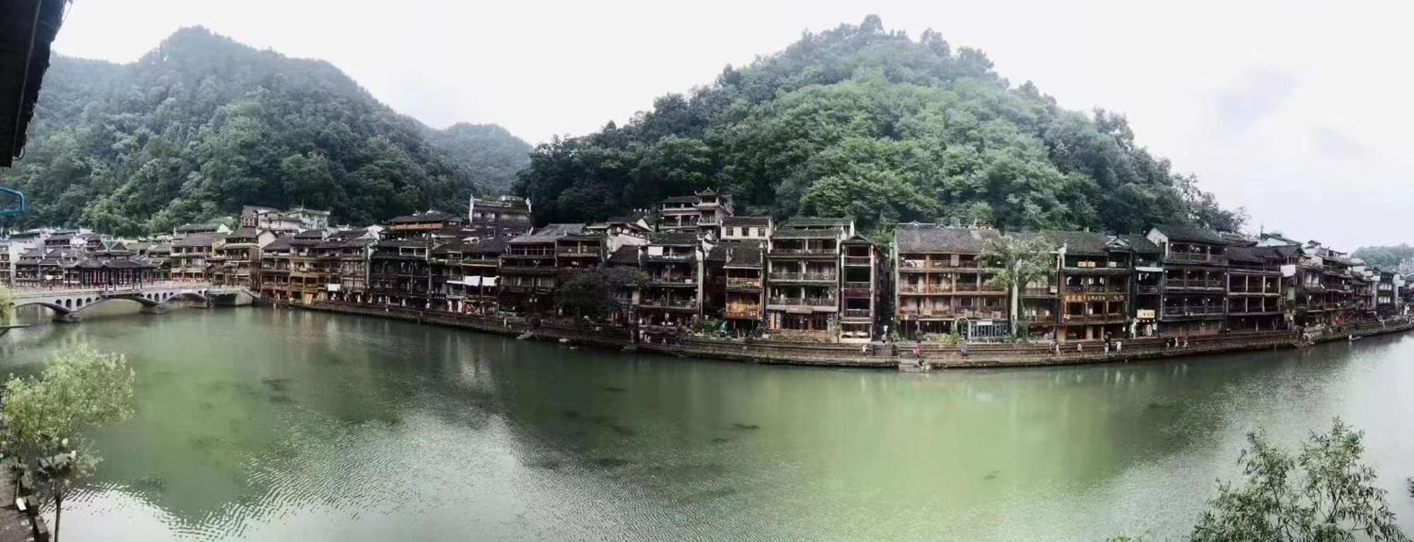 Fenghuang Ancient Town Lazy Cat Riverside Inn Exterior foto